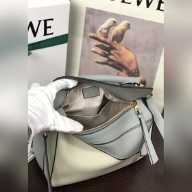 Сумка через плечо PUZZLE от Loewe, двухцветная, пепельно-серая Бо