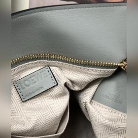 Сумка через плечо PUZZLE от Loewe, двухцветная, пепельно-серая Бо