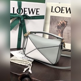 MINI PUZZLE сумка с геометрическим дизайном от Loewe Сумка практи