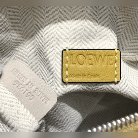 MINI PUZZLE сумка с геометрическим дизайном от Loewe Сумка практи