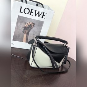 MINI PUZZLE сумка с геометрическим дизайном от Loewe Сумка практи