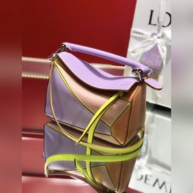MINI PUZZLE сумка с геометрическим дизайном от Loewe, цвет： розов