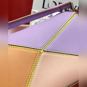 MINI PUZZLE сумка с геометрическим дизайном от Loewe, цвет： розов