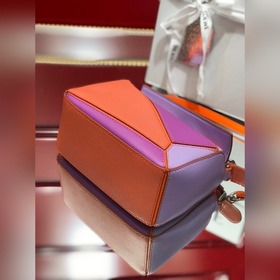 MINI PUZZLE сумка с геометрическим дизайном от Loewe, кораллово-о