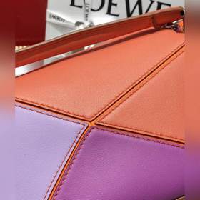 MINI PUZZLE сумка с геометрическим дизайном от Loewe, кораллово-о