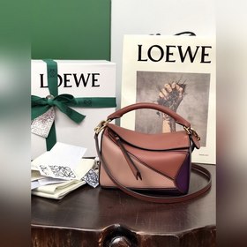 MINI PUZZLE сумка с геометрическим дизайном от Loewe, темно-фиоле