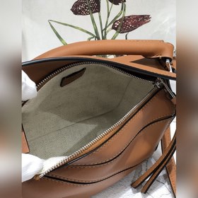 MINI PUZZLE сумка с геометрическим дизайном, коричневая Сумка пра