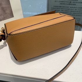 MINI PUZZLE сумка с геометрическим дизайном от Loewe Сумка практи