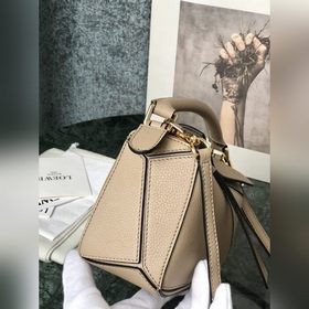 MINI PUZZLE сумка с геометрическим дизайном от Loewe Сумка практи