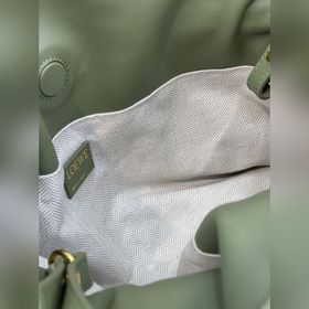 Loewe NEW IN сумочка Flamenco из гофрированной ткани Anagram и к