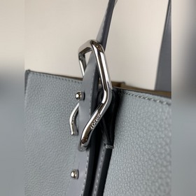 Сумка Loewe Buckle Tote Мужская сумка-тоут серого цвета Просторн