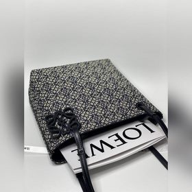 Сумка Loewe Square Tote С длинными ручкамиз кожи быка и кожаным б