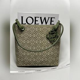 Сумка Loewe Square Tote С длинными ручкамиз кожи быка и кожаным б