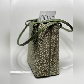 Сумка Loewe Square Tote С длинными ручкамиз кожи быка и кожаным б