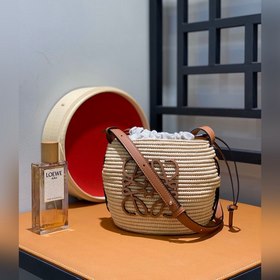 Луи Виттон Basket Small Honeycomb/Lantern Bag Bucket Bag Получивш