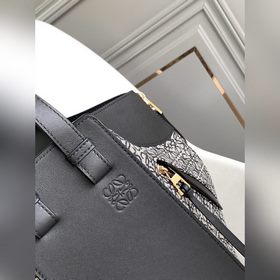 Loewe Сумка через плечо