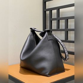 Луи Виттон Cubi сумка через плечо, черный С регулируемым плечевым