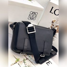 Почтовая сумка Luoyiwei Military Messenger Эта модель отличается
