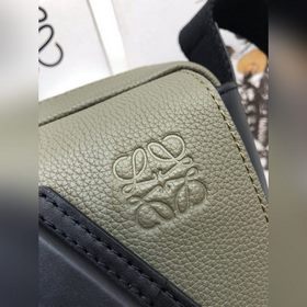 Почтовая сумка Luoyiwei Military Messenger Эта модель отличается 