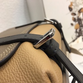 Military Messenger XS Small Messenger Bag от Loewe, цвет： песочны