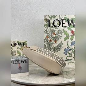 Loewe Маленькая сумка Moon Сумка под мышку в форме полумесяца М