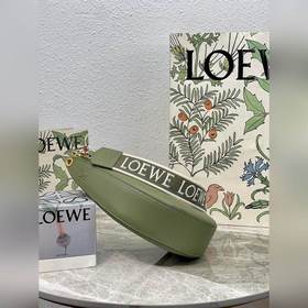 Loewe Маленькая сумка Moon Сумка под мышку в форме полумесяца М