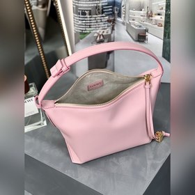 Луи Виттон Маленькая сумка из кожи тельца Розовый Сумка Cubi — эт