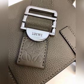Loewe Military Bumbag Loewe Мужской поясной рюкзак Изготовлен и