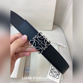 LOEWE Мягкая двусторонняя кожа теленка, универсальная ширина, про