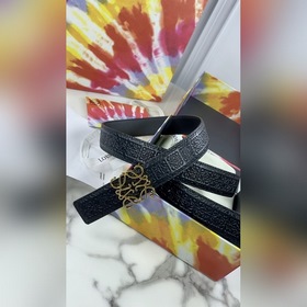 LOEWE Женский пояс Anagram из тисненной кожи гладкой кожи Ширина