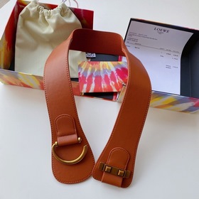Дамский пояс Loewe, двухсторонний, из кожи первого слоя, очень хо