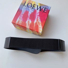 Дамский пояс Loewe, двухсторонний, из кожи первого слоя, очень хо
