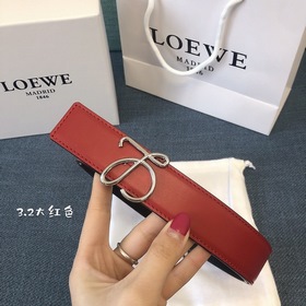 Дамский ремень Loewe с точно выполненной пряжкой из итальянской к