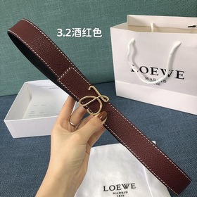 Ремень для дам от Loewe с прецизионной гальванической застежкой,
