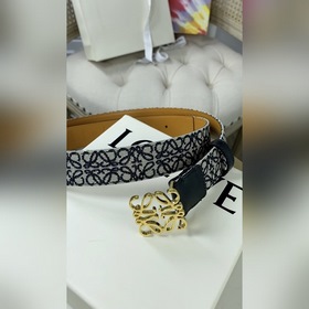 LOEWE Ремень из гофрированной ткани кожи Anagram  Ремень из кожи