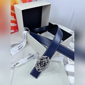 Loewe Двусторонний ремень с пряжкой с узором Anagram Изготовлен