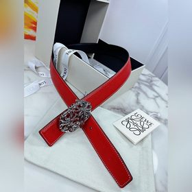 Loewe Двусторонний ремень с пряжкой с узором Anagram Изготовлен