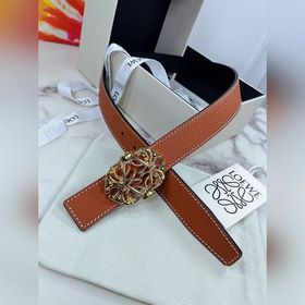 Двусторонний ремень Loewe с пряжкой с узором Anagram Изготовлен и