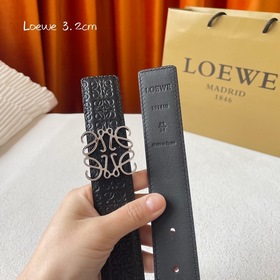 LOEWE Ремни LOEWE Новая модель с тиснением. Изготовлен из мягкой