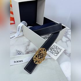 Loewe Двусторонний ремень с пряжкой с узором Anagram Изготовлен