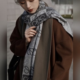 Loewe, нейтральный, классический шарф с логотипом Loewe, ведущий