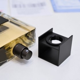 Название бренда： Loewe Solo Platinum Men EDP Упаковка товара： пол