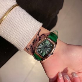 Коллекция Longines Classic. Классическая форма бочонка. Размер ко