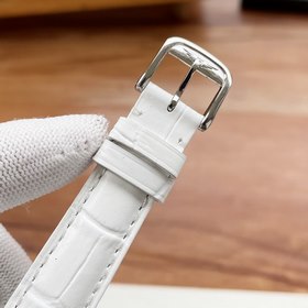 Longines – изысканные женские часы, лаконичный дизайн, высокое ка