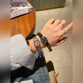 Longines Small Classic с тремя стрелками календарем Эта модель яв