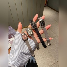 Longines Small Classic с тремя стрелками календарем Эта модель яв