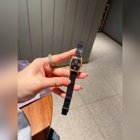 Longines Small Classic с тремя стрелками календарем Эта модель яв