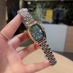 Коллекция Longines Classic. Классическая форма бочонка. Размер ко