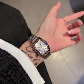 Коллекция Longines Classic. Классическая форма бочонка. Размер ко