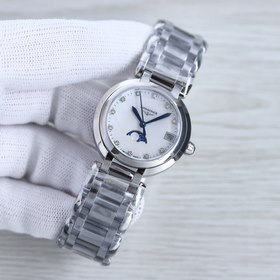 Часы Longines Heart Moon с лунными фазами – это элегантность в чи